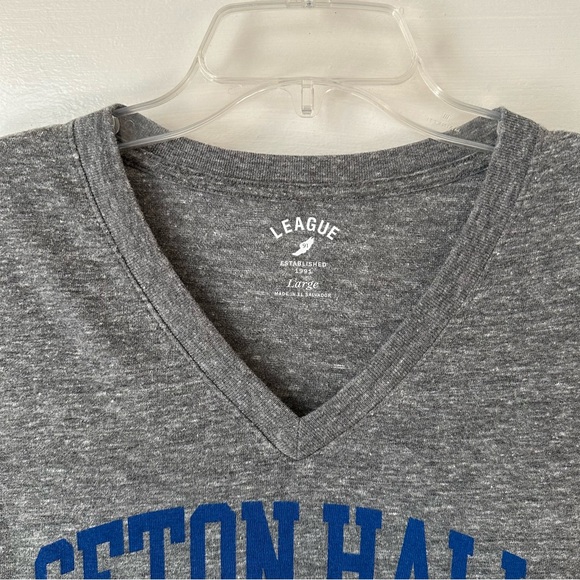 League Women’s Seton‎ Hall Pirates University V-Neck Fitted T-Shirt Lg College - Picture 6 of 10